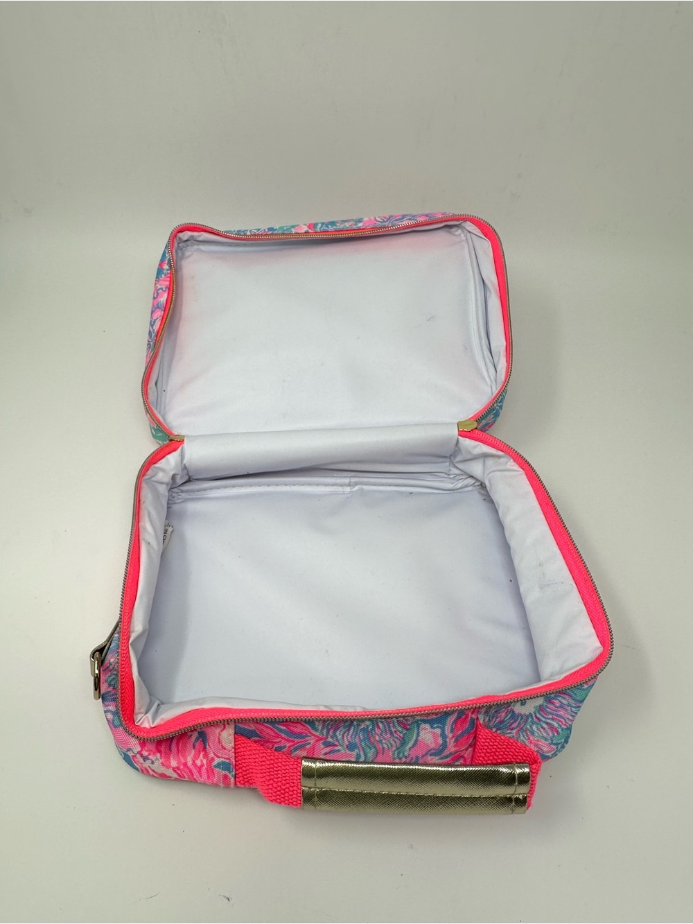 Lilly Pulitzer Tropical Print Insulated Lunch Cooler Crossbody Bag - Picture 9 of 15